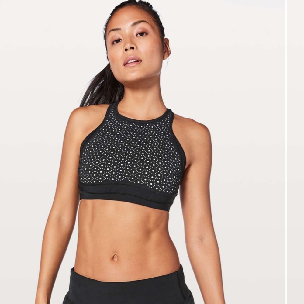 Lululemon sports bra